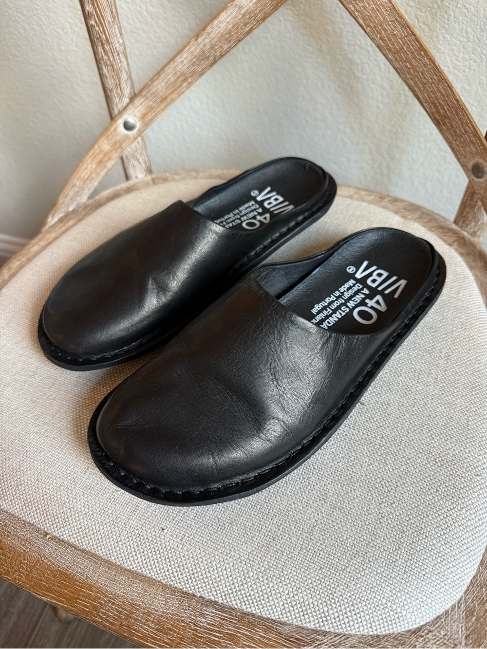 VIBAe Roma Mules - Picture 2 of 8